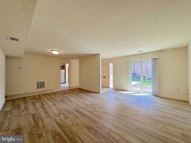 4538 Conwell Dr in Annandale, VA - Building Photo - Building Photo