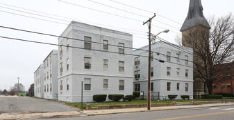 Union Flats in Petersburg, VA - Building Photo