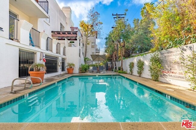 property at 1031 N Crescent Heights Blvd