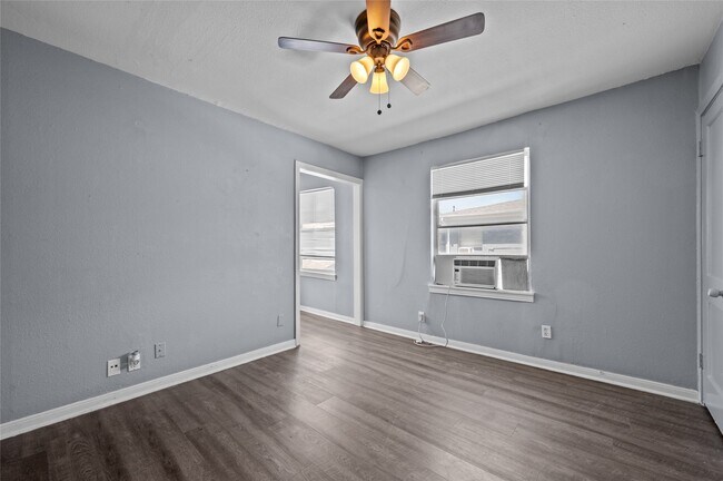 property at 1919 McDuffie St