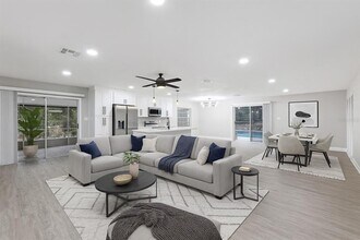 704 Milan Ct in Altamonte Springs, FL - Building Photo - Building Photo