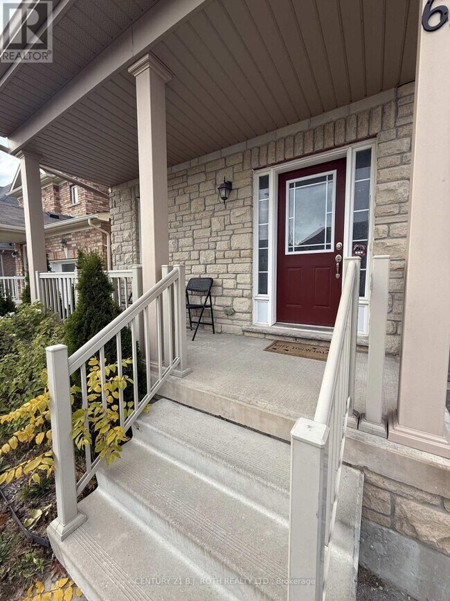 67 Megan Crescent in Barrie, ON - Building Photo - Building Photo
