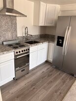 902 S Agate St, Unit B in Anaheim, CA - Building Photo