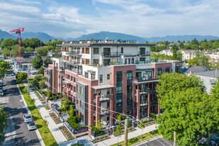 Garden Drive in Vancouver, BC - Building Photo - Building Photo