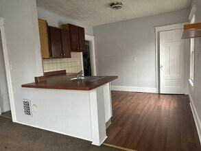 85-87 Pullman Ave, Unit 87 UP in Rochester, NY - Building Photo - Building Photo