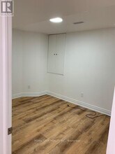 5898 Bermuda Dr in Mississauga, ON - Building Photo - Building Photo