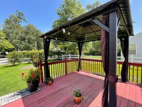 2665 Springhaven Dr in Virginia Beach, VA - Building Photo - Building Photo