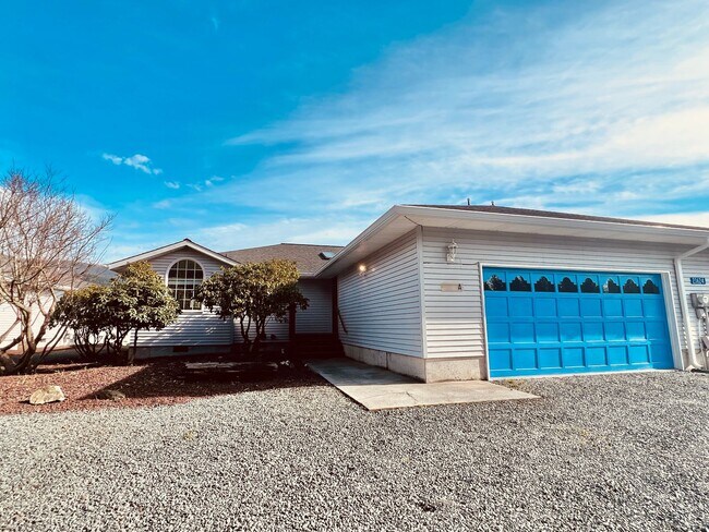 property at 23624 Clear Ct