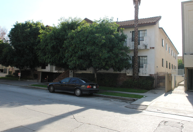 11250 Morrison St in North Hollywood, CA - Building Photo - Building Photo