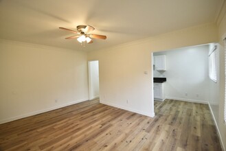 1422 Gordon St, Unit 05 in Los Angeles, CA - Building Photo - Building Photo