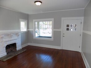369 W 10th St in Los Angeles, CA - Building Photo - Building Photo