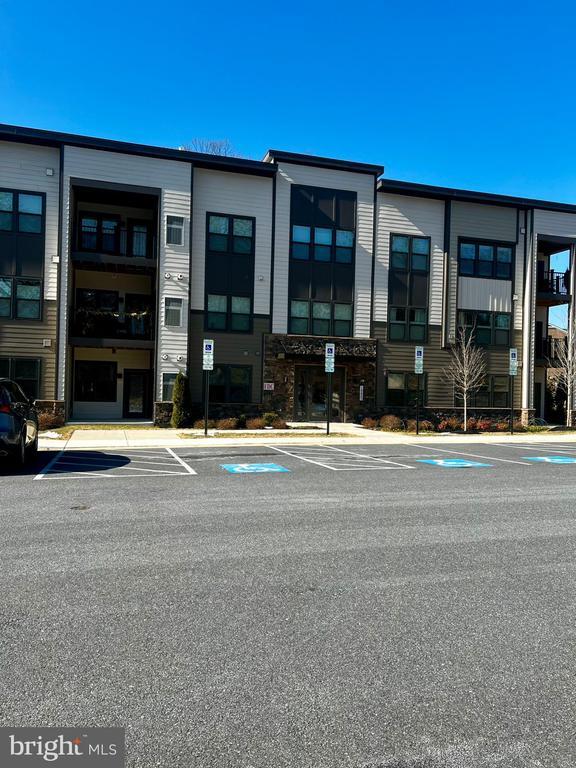 10421 Resort Road in Ellicott City, MD - Building Photo - Building Photo