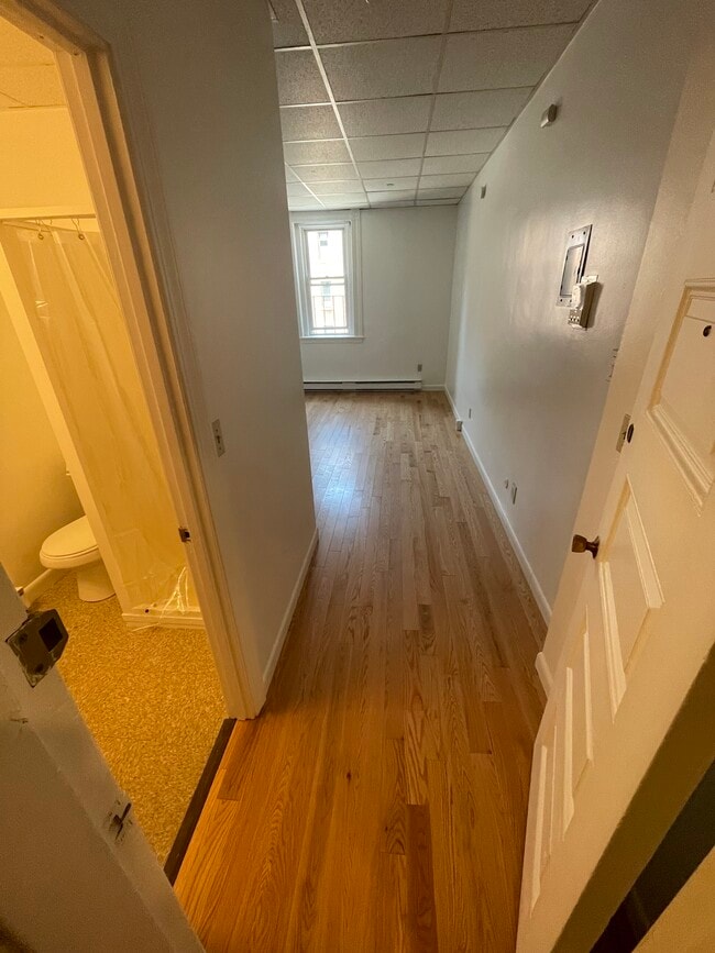 872 Beacon St, Unit 14