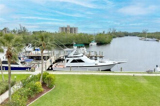 3462 Hancock Bridge Pkwy in North Fort Myers, FL - Foto de edificio - Building Photo