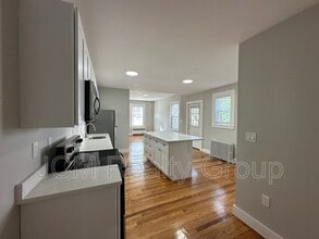 18 Wall St in Foxboro, MA - Building Photo - Building Photo