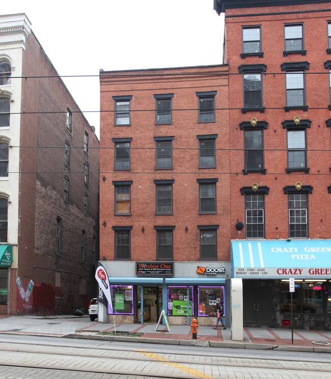 7 N Howard St in Baltimore, MD - Building Photo - Building Photo