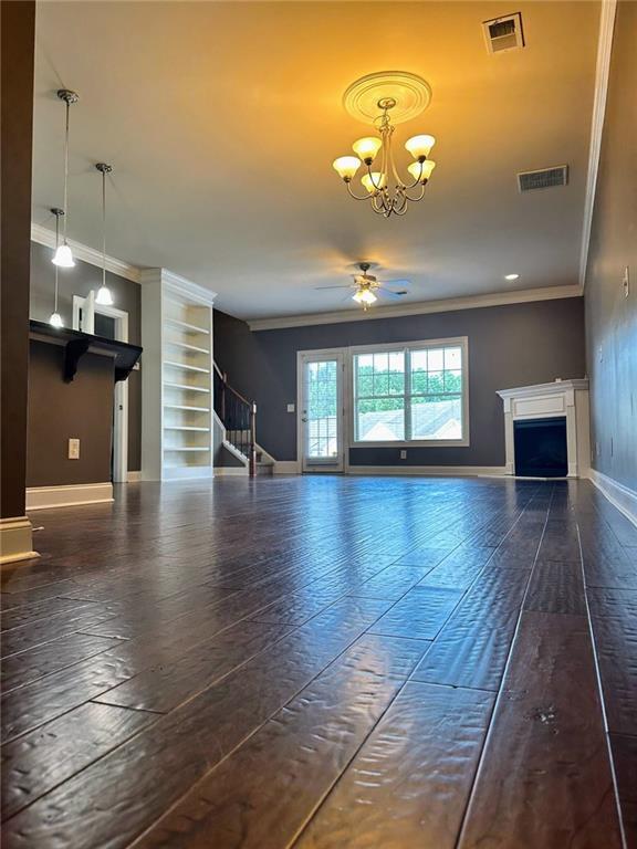property at 140 Townview Dr