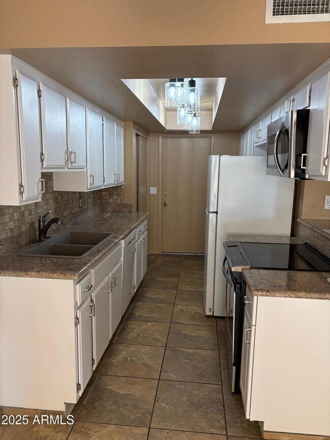 817 E North Ln in Phoenix, AZ - Building Photo - Building Photo