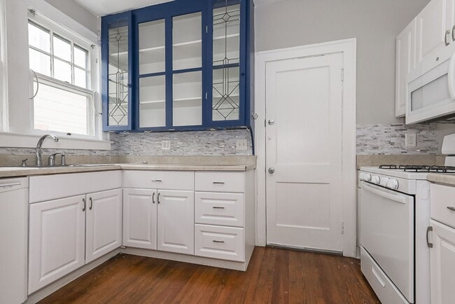 property at 2657 Idlewood Rd