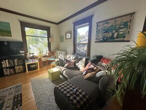 7 Barton Ave SE in Minneapolis, MN - Building Photo - Building Photo