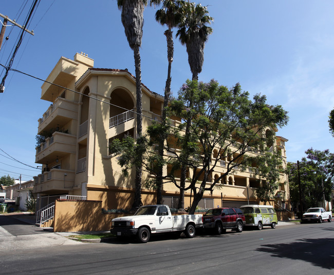 1559 Armacost Ave in Los Angeles, CA - Building Photo - Building Photo