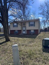 105 Bedford Farm Cir in Union, OH - Building Photo - Building Photo