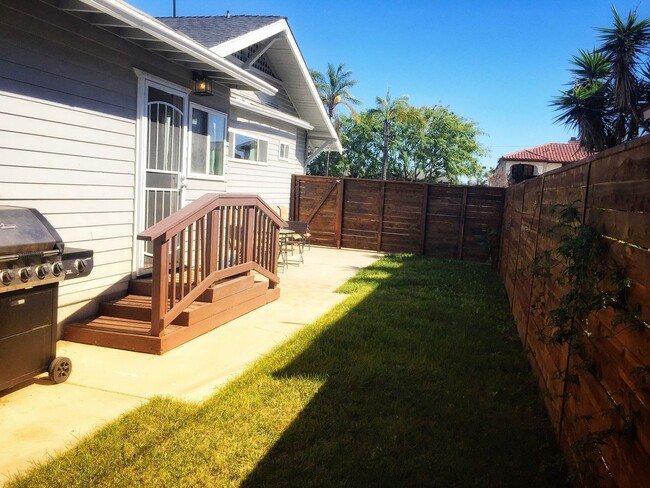 property at 4094-4096 Kansas St