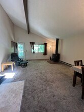 25611 SE 240th St in Maple Valley, WA - Building Photo - Building Photo