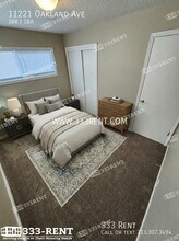 11221 Oakland Ave in Kansas City, MO - Building Photo - Building Photo