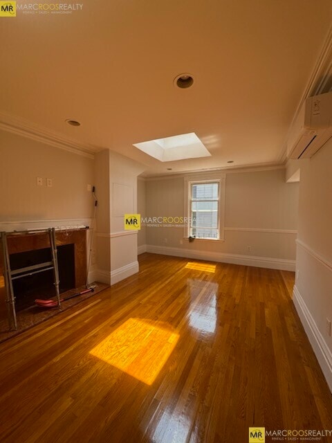 252 Newbury St, Unit 5 in Boston, MA - Foto de edificio - Building Photo