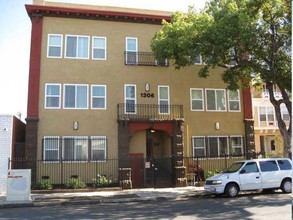 Westlake Apartments in Los Angeles, CA - Building Photo - Building Photo