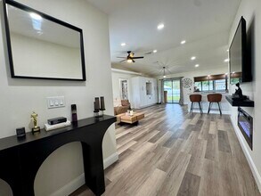 347 SW Duxbury Ave in Port St. Lucie, FL - Building Photo - Building Photo
