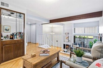 4555 Alla Rd in Marina Del Rey, CA - Building Photo - Building Photo