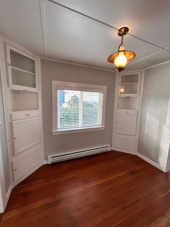 1716 NE 14th St, Unit A in Lincoln City, OR - Building Photo - Building Photo