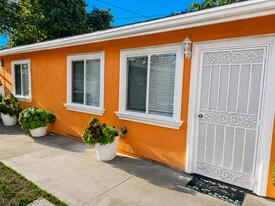 2774 Baltic Ave, Unit ADU in Long Beach, CA - Building Photo