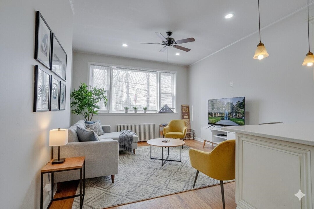 678 Liberty Ave in Jersey City, NJ - Building Photo