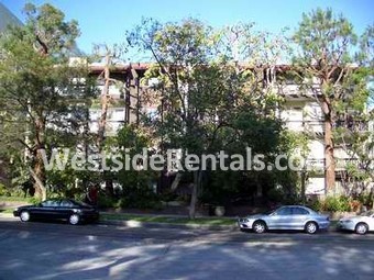 440 Veteran Ave, Unit 407 in Los Angeles, CA - Building Photo