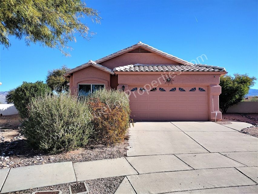 45 S London Station Rd in Tucson, AZ - Building Photo