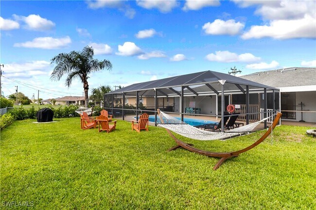 4345 Skyline Blvd in Cape Coral, FL - Foto de edificio - Building Photo