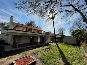 15614 Barbarossa Dr in Houston, TX - Building Photo - Building Photo