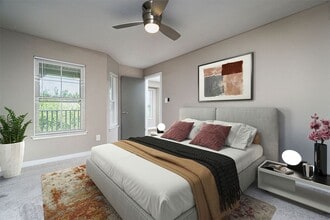 Hampton Farms Apartments in Highland Heights, KY - Foto de edificio - Building Photo