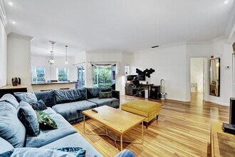 6555 Via Regina in Boca Raton, FL - Building Photo - Building Photo