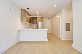 303 Madison St in Hoboken, NJ - Building Photo - Building Photo
