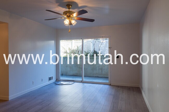 5761 S Waterbury Cir in Murray, UT - Building Photo - Building Photo