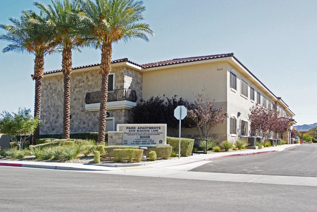 Park Apartments in Las Vegas, NV - Building Photo - Building Photo