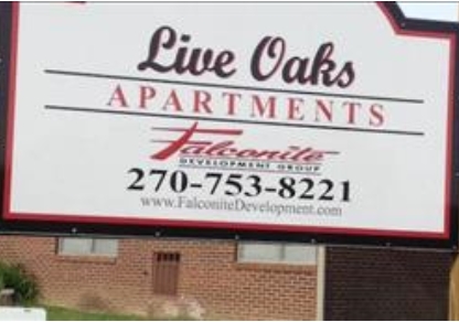 Live Oaks Apartments in Murray, KY - Foto de edificio