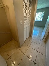 4015 W McNab Rd, Unit D308 in Pompano Beach, FL - Building Photo - Building Photo