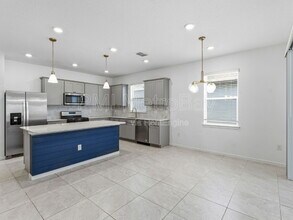 2870 Dolores Home Ave in Valrico, FL - Building Photo - Building Photo