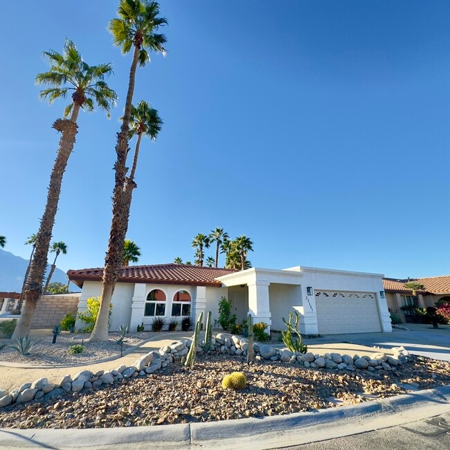 property at 27131 Shadowcrest Ln