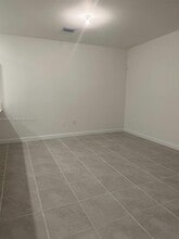 14816 SW 265th St in Princeton, FL - Building Photo - Building Photo